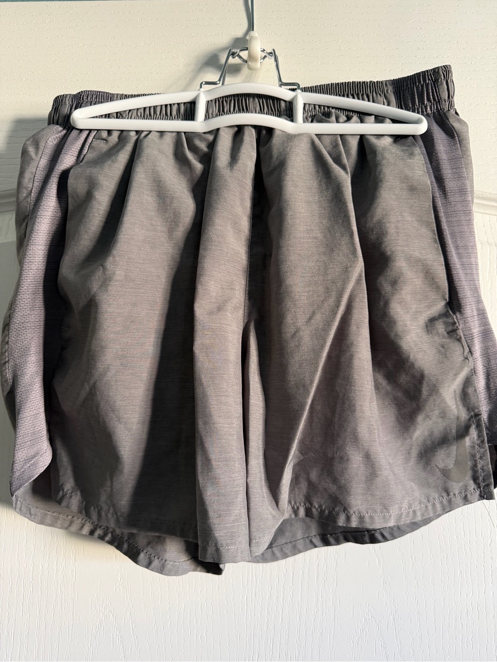Nike Men's Athletic Shorts Gray